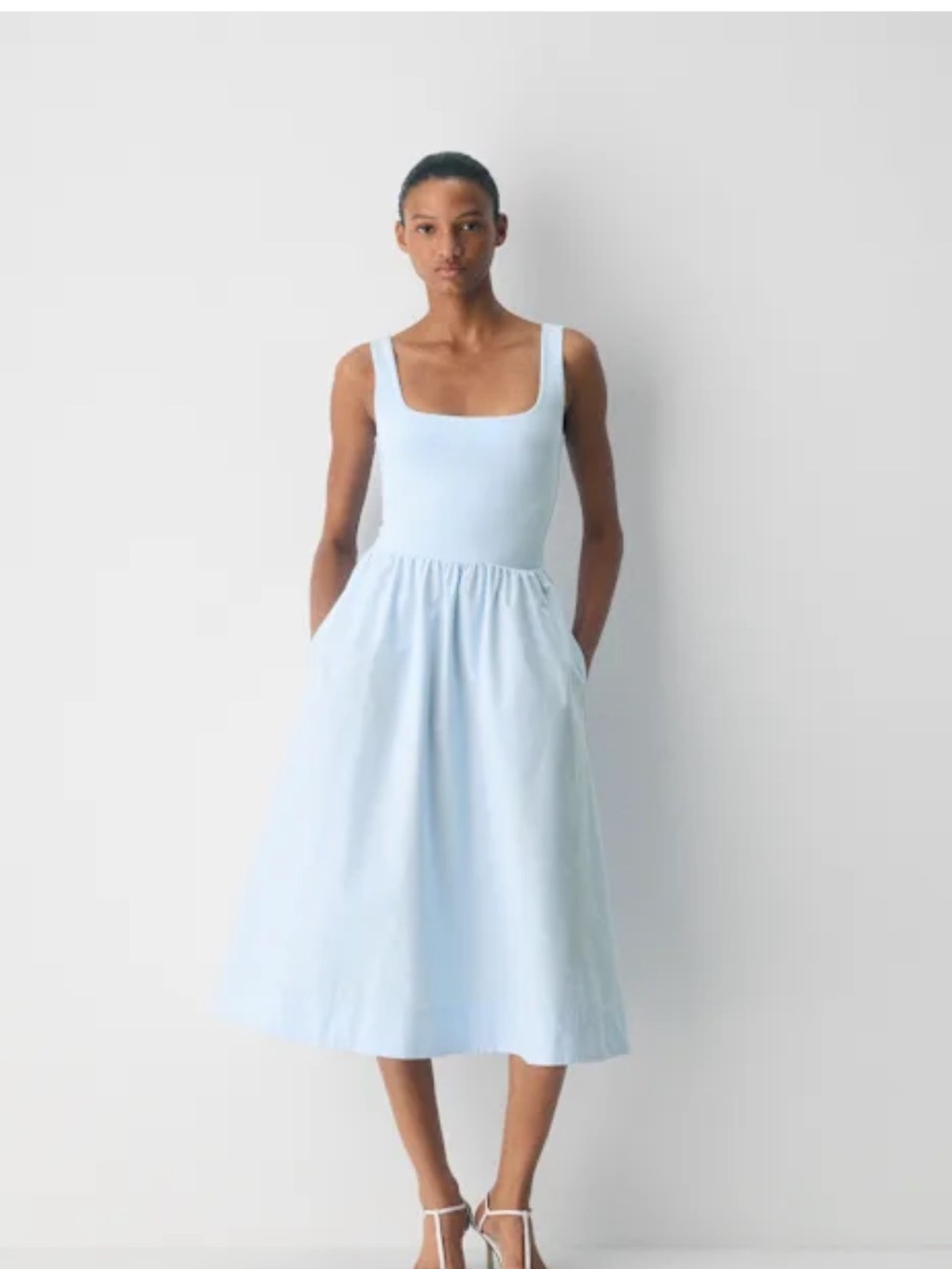 Aritzia Babaton Revive Poplin Dress